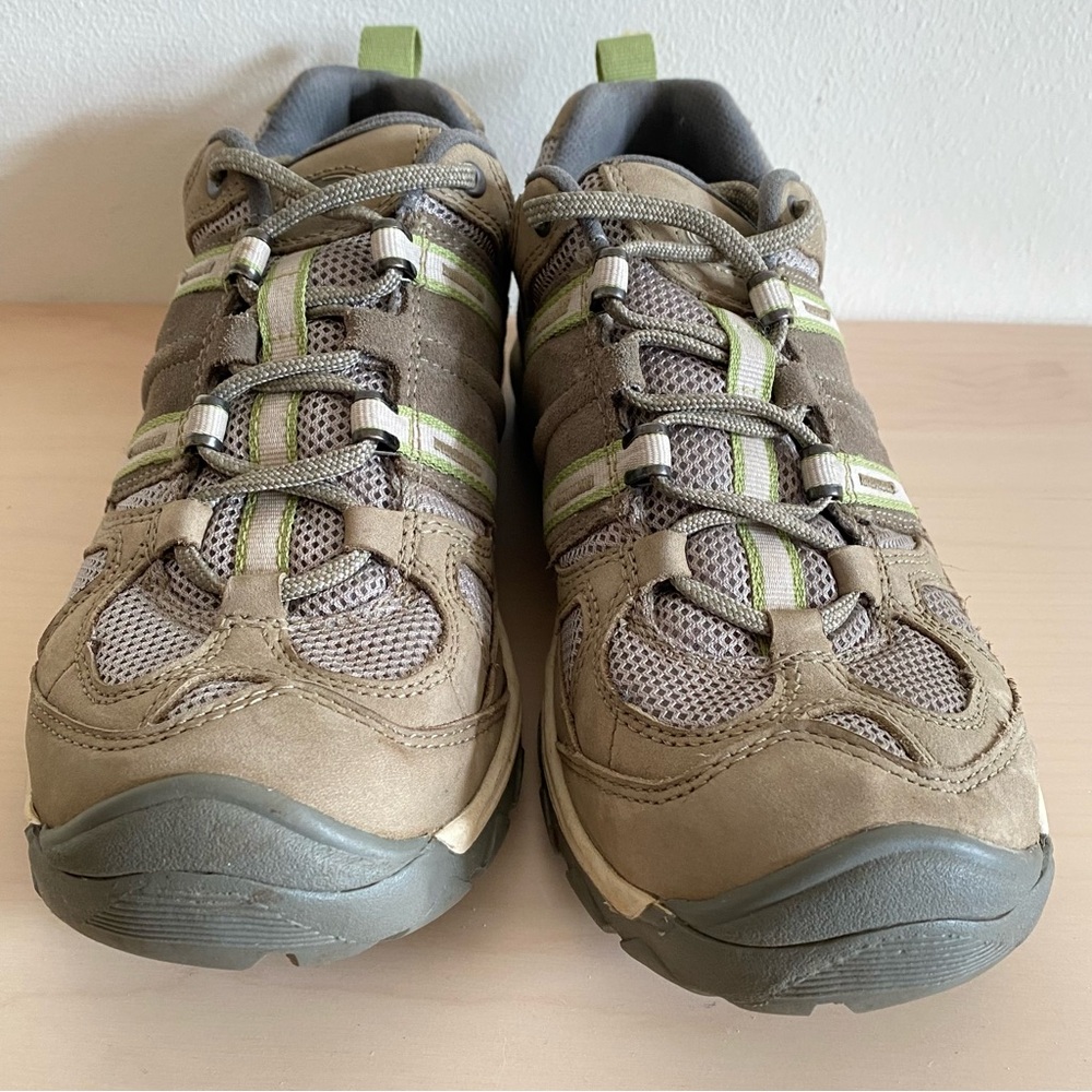 Chaco Entrada Women’s Hiking Shoes Size 7 - Preowned